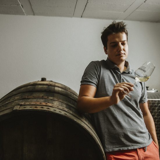 Weinmanufaktur Petershof (Nelly Theobald und Peter Thelen) fotografiert am 18.07.2021 in Oberemmel.